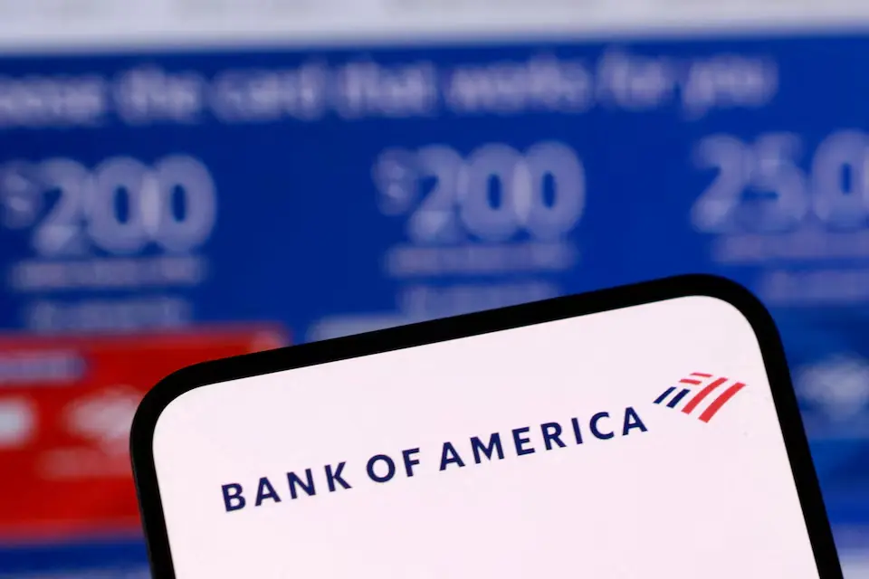 US Senator Wyden Urges Regulators to Probe Wall Street Banks Over Epstein Accounts
